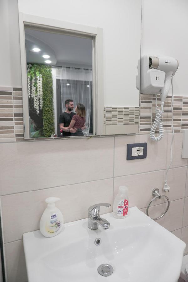 B&B Porta Garibaldi CTA Eksteriør billede